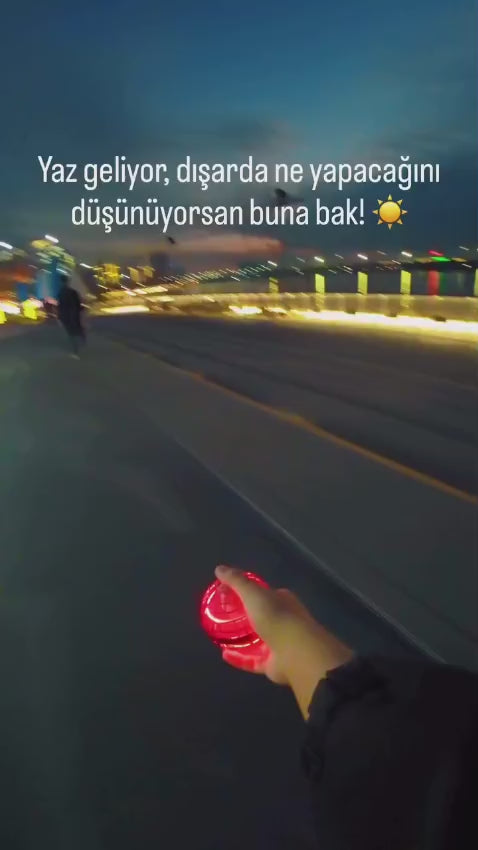 Flying Ball boomerang