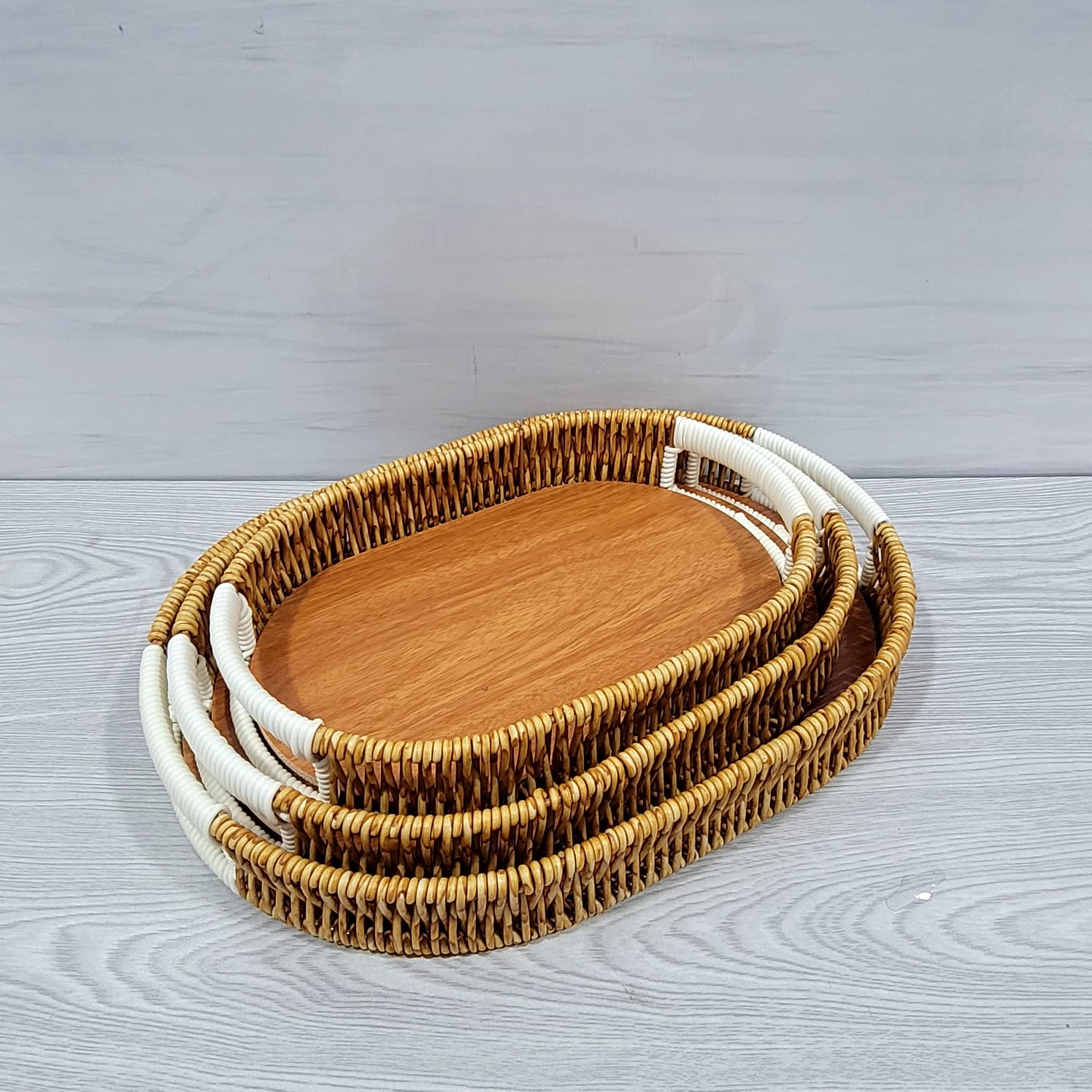 3 piece wicker tray set