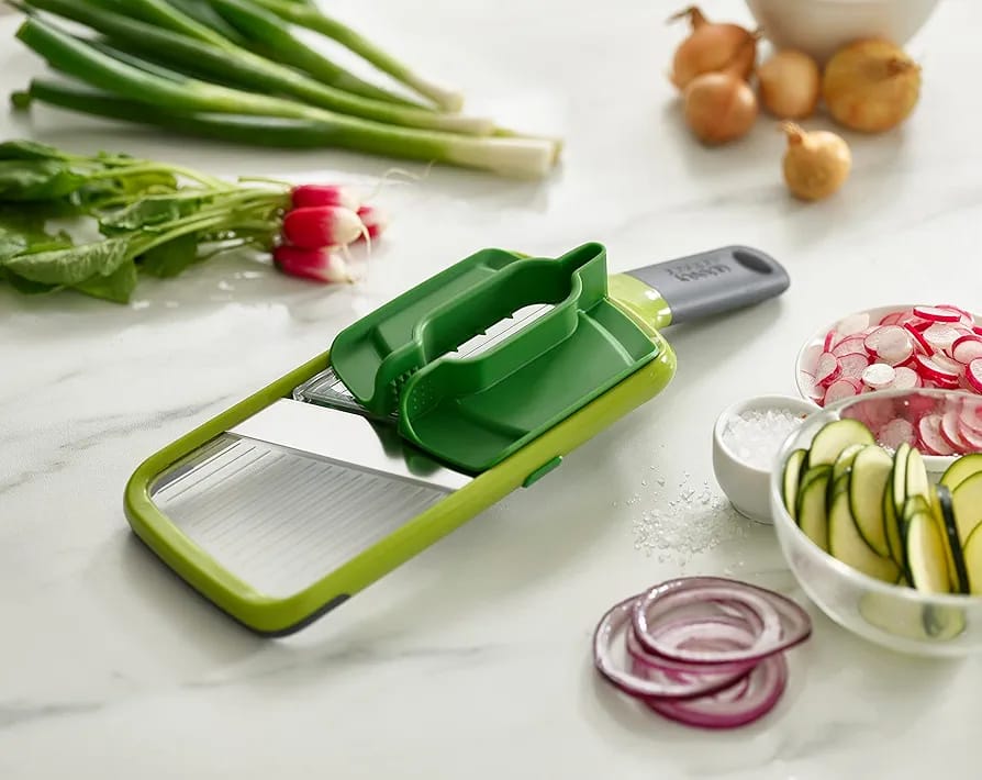 Multi grip adjustable cutter